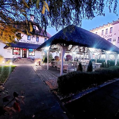 Hotel Slameny Dom & Spa Malá Ida 외부 사진