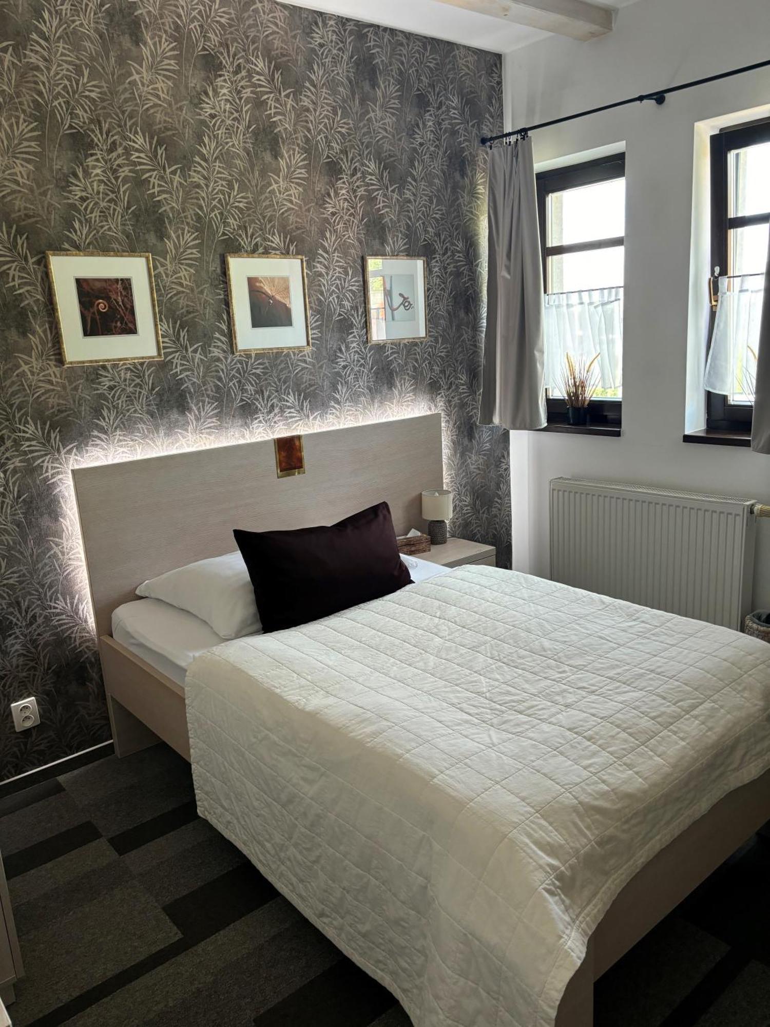 Hotel Slameny Dom & Spa Malá Ida 외부 사진
