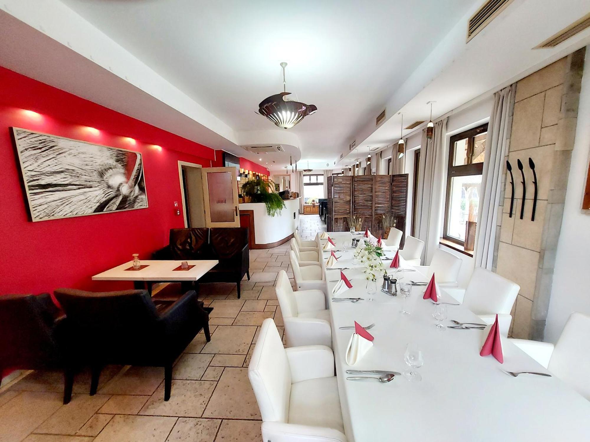 Hotel Slameny Dom & Spa Malá Ida 외부 사진