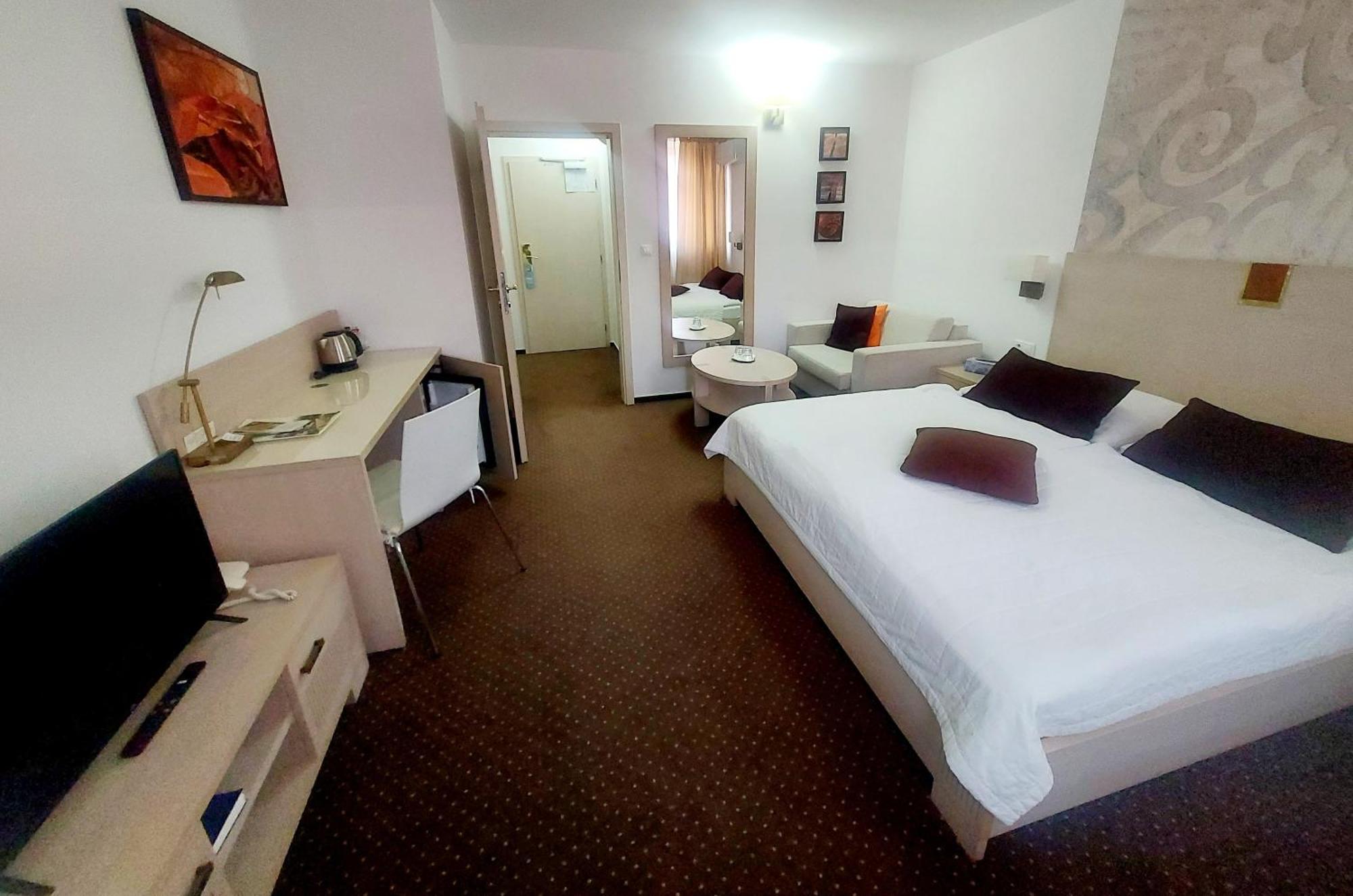 Hotel Slameny Dom & Spa Malá Ida 객실 사진